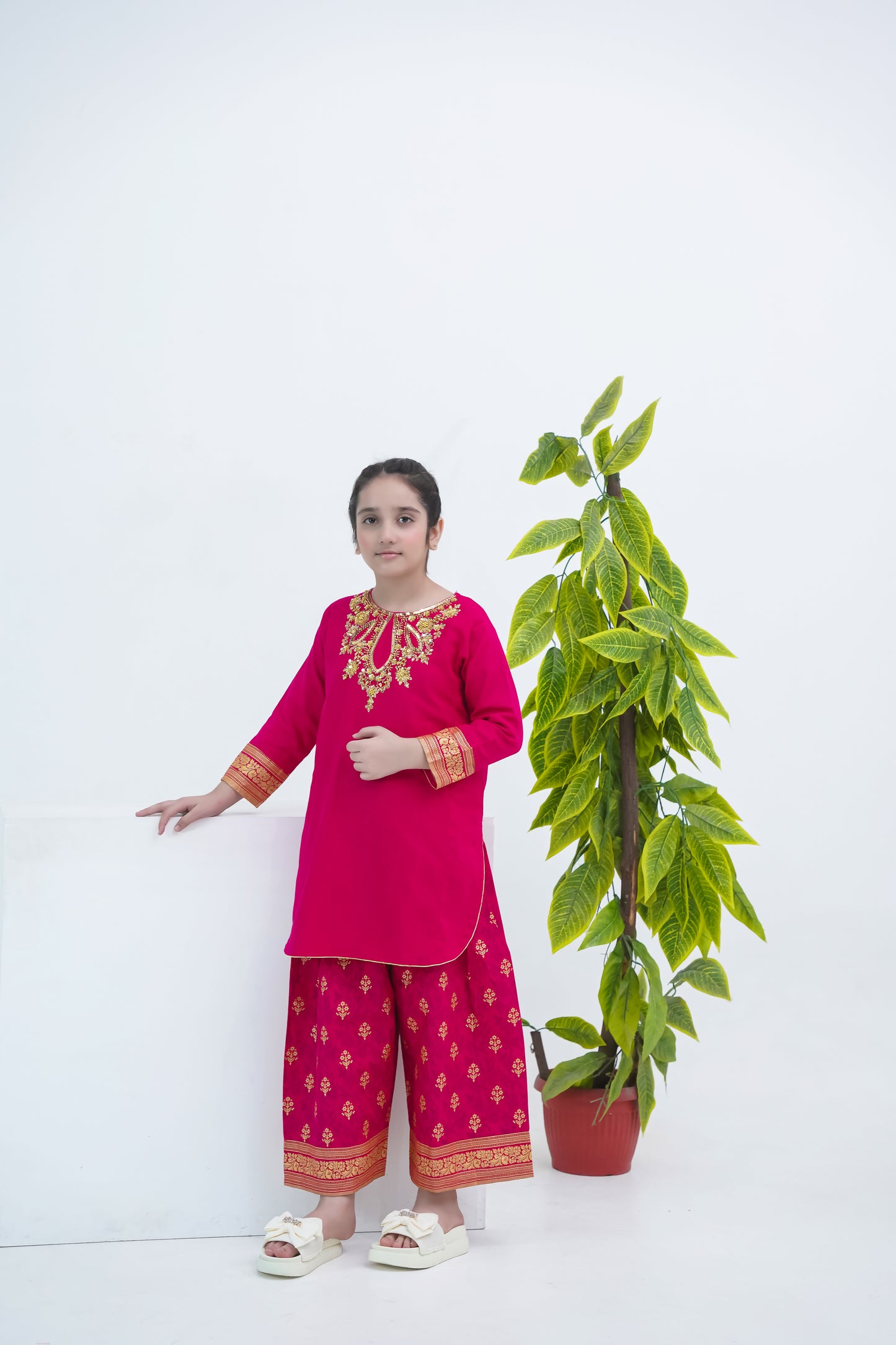 Girls Handmade Winter Kurta Set – Magenta with Golden Embroidery