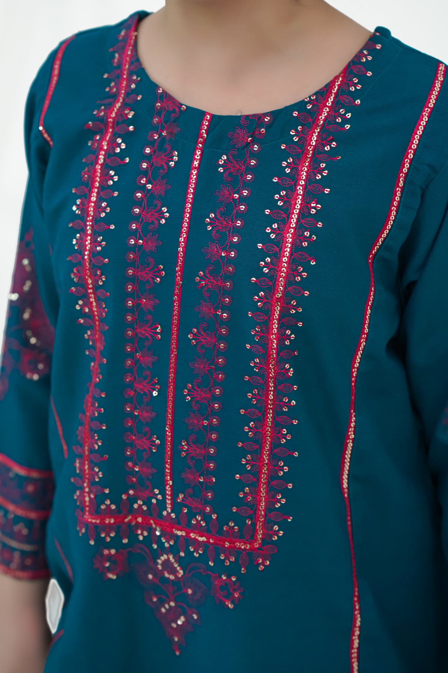 Girls Embroidered Winter Kurta Set – Teal with Pink Detailing